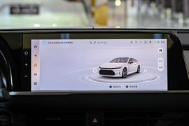 2024款丰田皇冠
