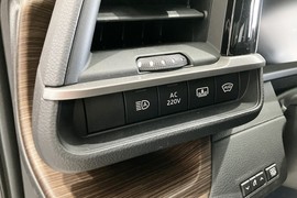 2024款丰田皇冠
