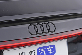 2025款奥迪RS