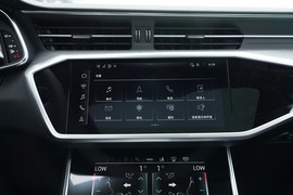 2025款奥迪RS