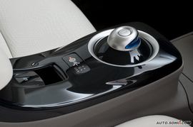 2010款日产Leaf