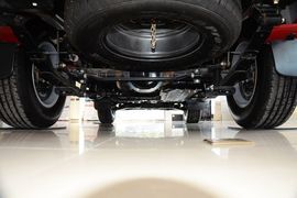 2013款日产帕拉丁2.4L手动纪念版豪华型