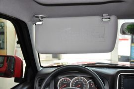 2013款日产帕拉丁2.4L手动纪念版豪华型