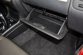 2013款日产帕拉丁2.4L手动纪念版豪华型