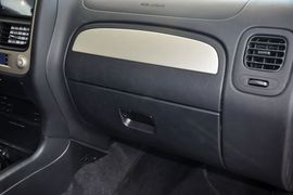 2013款日产帕拉丁2.4L手动纪念版豪华型