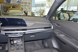 2025款凯迪拉克XT4