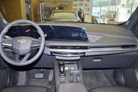 2025款凯迪拉克XT4