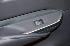 2025款凯迪拉克XT4