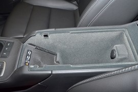 2025款凯迪拉克XT4