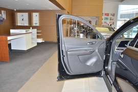 2025款凯迪拉克XT4