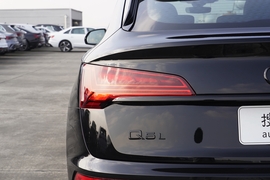 2025款奥迪Q5L