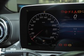 2026款奔驰C