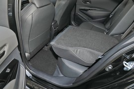 2026款丰田雷凌L