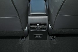 2026款丰田雷凌L