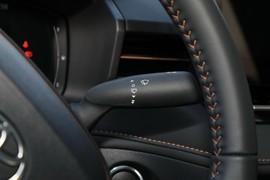 2026款丰田雷凌L