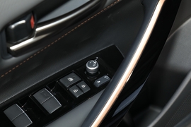 2026款丰田雷凌L