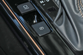 2026款丰田雷凌L