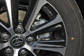 2026款丰田雷凌L