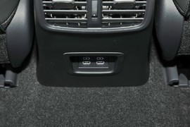 2026款丰田雷凌L