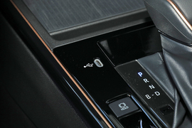 2026款丰田雷凌L