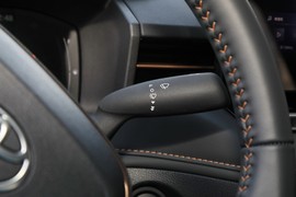 2026款丰田雷凌L