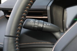 2026款丰田雷凌L