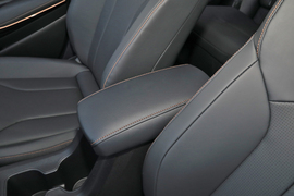 2026款丰田雷凌L