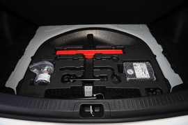 2026款丰田雷凌L