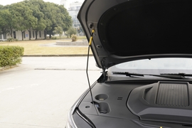 2025款比亚迪秦PLUS