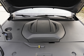 2025款比亚迪秦PLUS