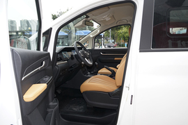 2026款北京制造锐胜王牌M7