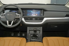 2026款北京制造锐胜王牌M7