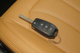 2026款北京制造锐胜王牌M7