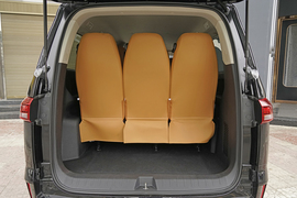 2026款北京制造锐胜王牌M7