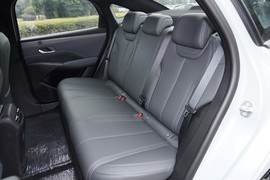 2026款比亚迪秦PLUS