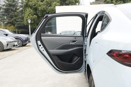 2026款比亚迪秦PLUS