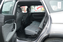 2026款吉利豪越L