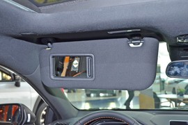 2024款丰田亚洲龙