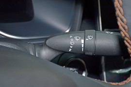 2024款丰田亚洲龙