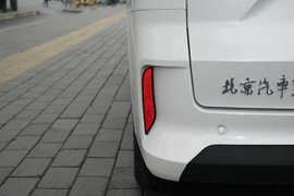 2026款北汽制造锐胜王牌M7