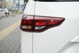 2026款北汽制造锐胜王牌M7