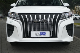 2026款北汽制造锐胜王牌M7