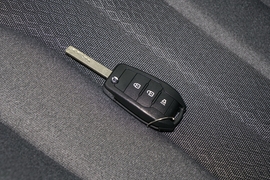 2026款北汽制造锐胜王牌M7