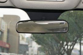 2026款北汽制造锐胜王牌M7