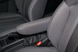 2026款北汽制造锐胜王牌M7