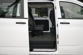 2026款北汽制造锐胜王牌M7