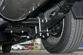 2026款北汽制造锐胜王牌M7