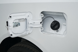 2026款北汽制造锐胜王牌M7