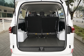 2026款北汽制造锐胜王牌M7