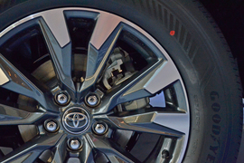 2026款丰田RAV4荣放